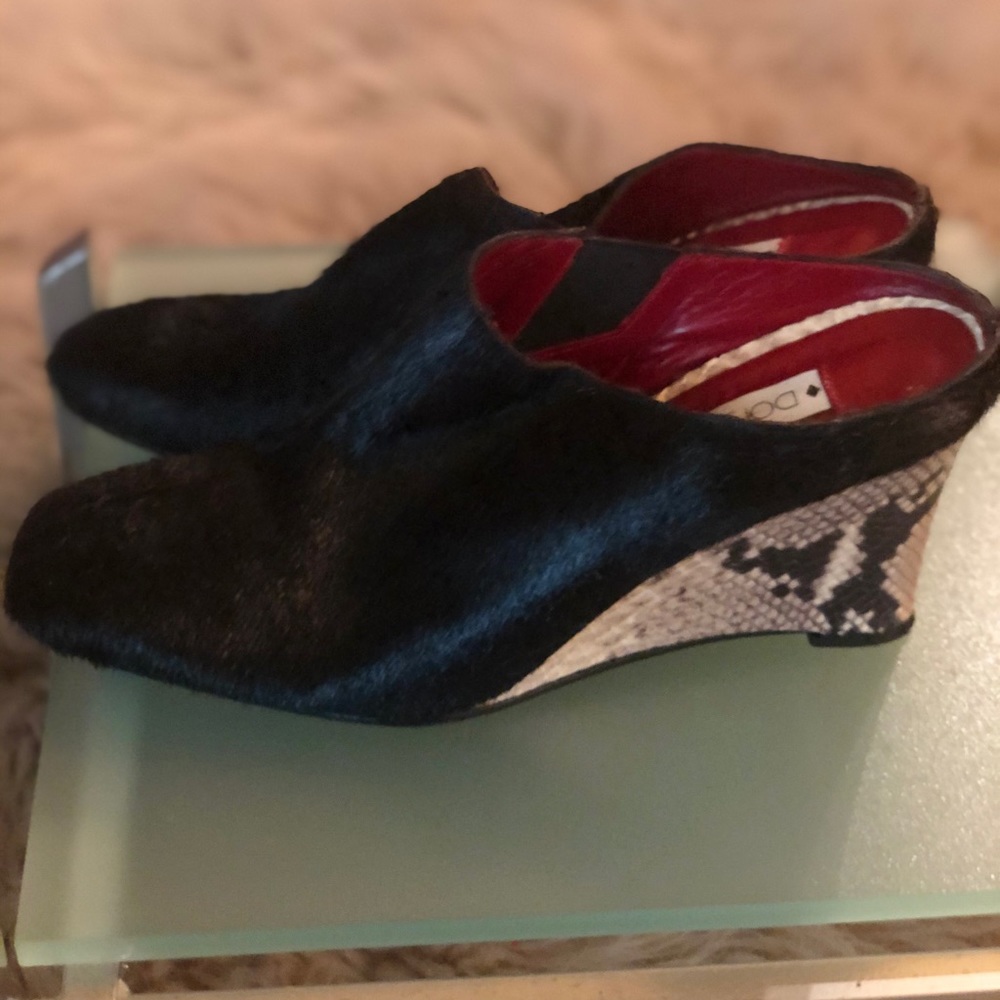 Donald Pliner Calf Hair & Snakeskin Wedge Mule